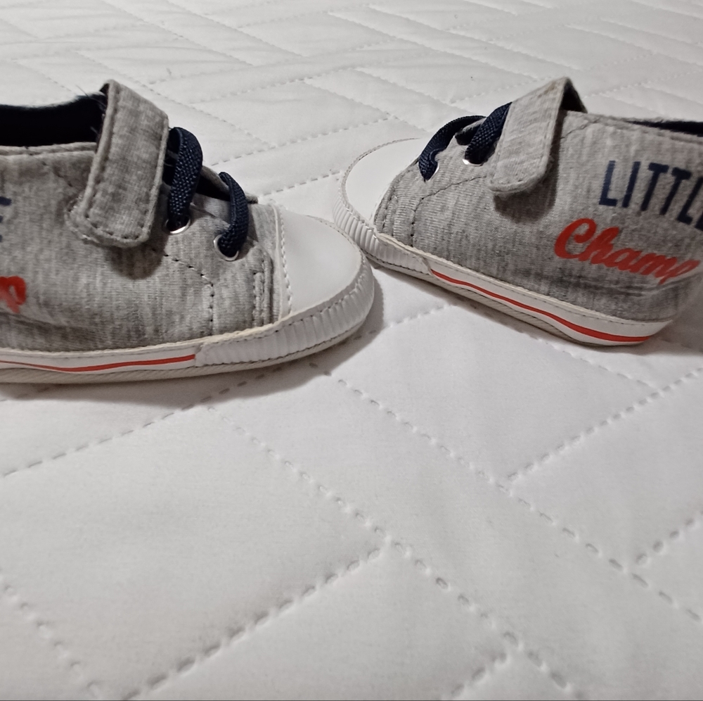 Baby shoes